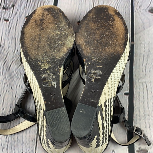 COLE HANN Black Patent Leather w/Cream/Off-White Leather Weave Wedges - Picture 12 of 17